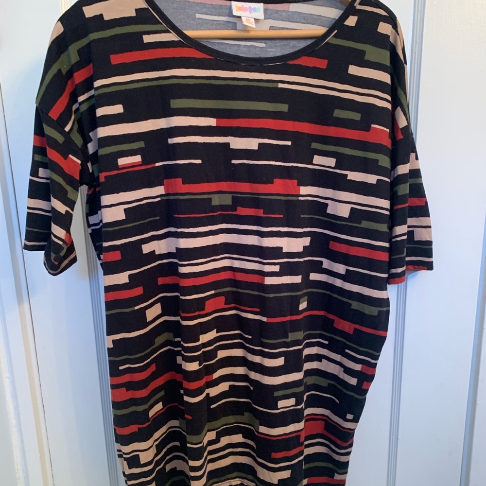 Lularoe simply comfortable tee